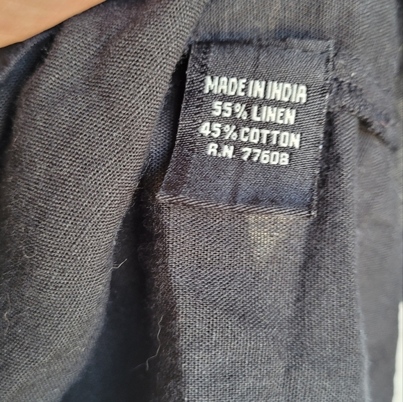 J Peterman Black Floral Embroidered Boho Long Sleeve Blouse Sz L - Picture 6 of 7